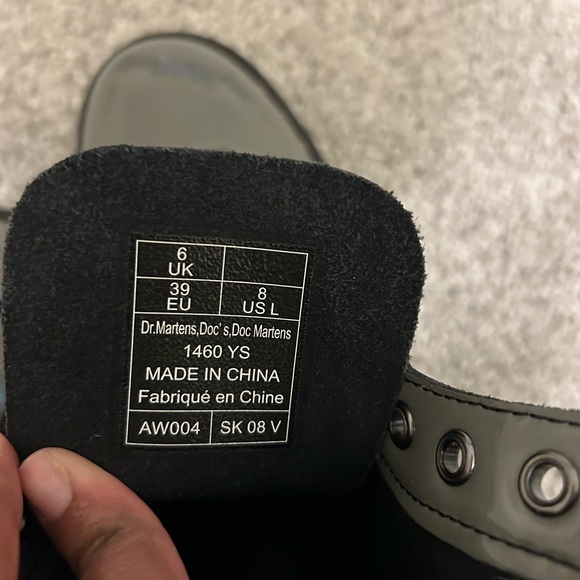 Dr. Martens 1460 Rainbow Patent Lace Up Boots Gunmetal Size 39 EU - Picture 5 of 9